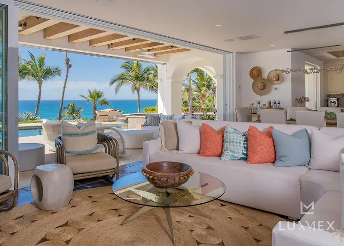 Villa Beautiful 5 Bd Del Mar Staffed & Steps From The San Jose del Cabo