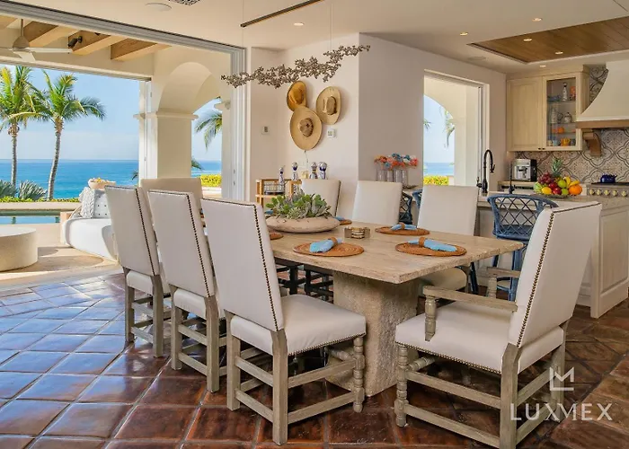 Villa Beautiful 5 Bd Del Mar Staffed & Steps From The