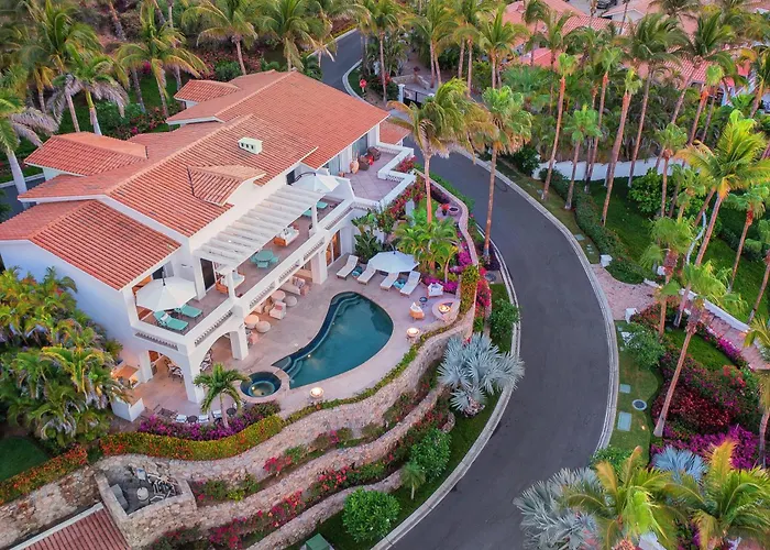 Beautiful 5 Bd Del Mar Staffed & Steps From The Villa *
