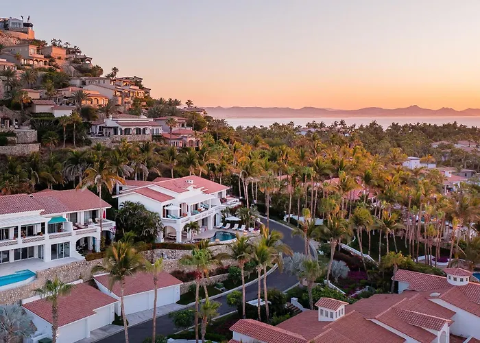 Beautiful 5 Bd Del Mar Staffed & Steps From The San Jose del Cabo